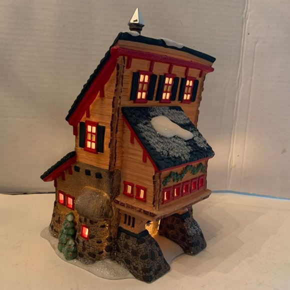 Dept 56 Elves Trade School, North Pole Christmas Village Lighted Building - 1995 - Picture 4 of 11